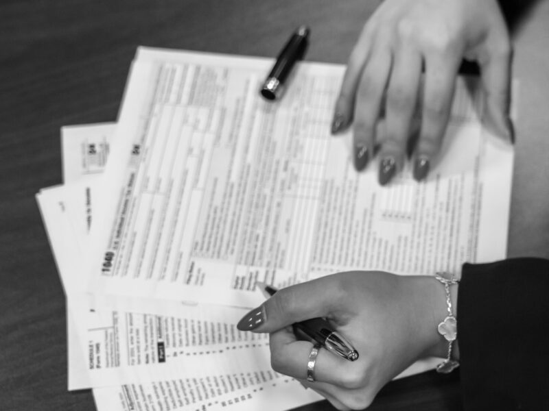 tax-form-office-photo